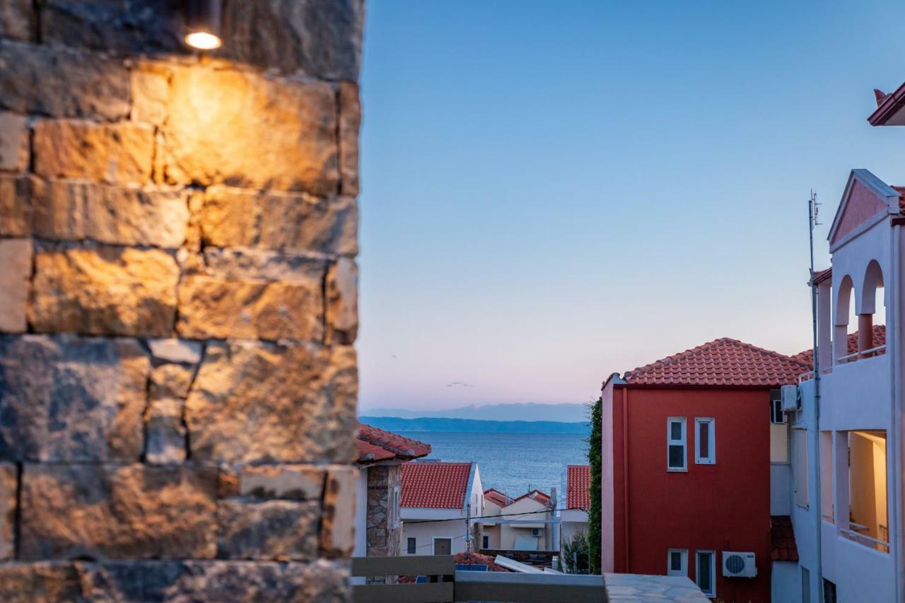 Royalty Suites Loft Nikíti Eksteriør bilde