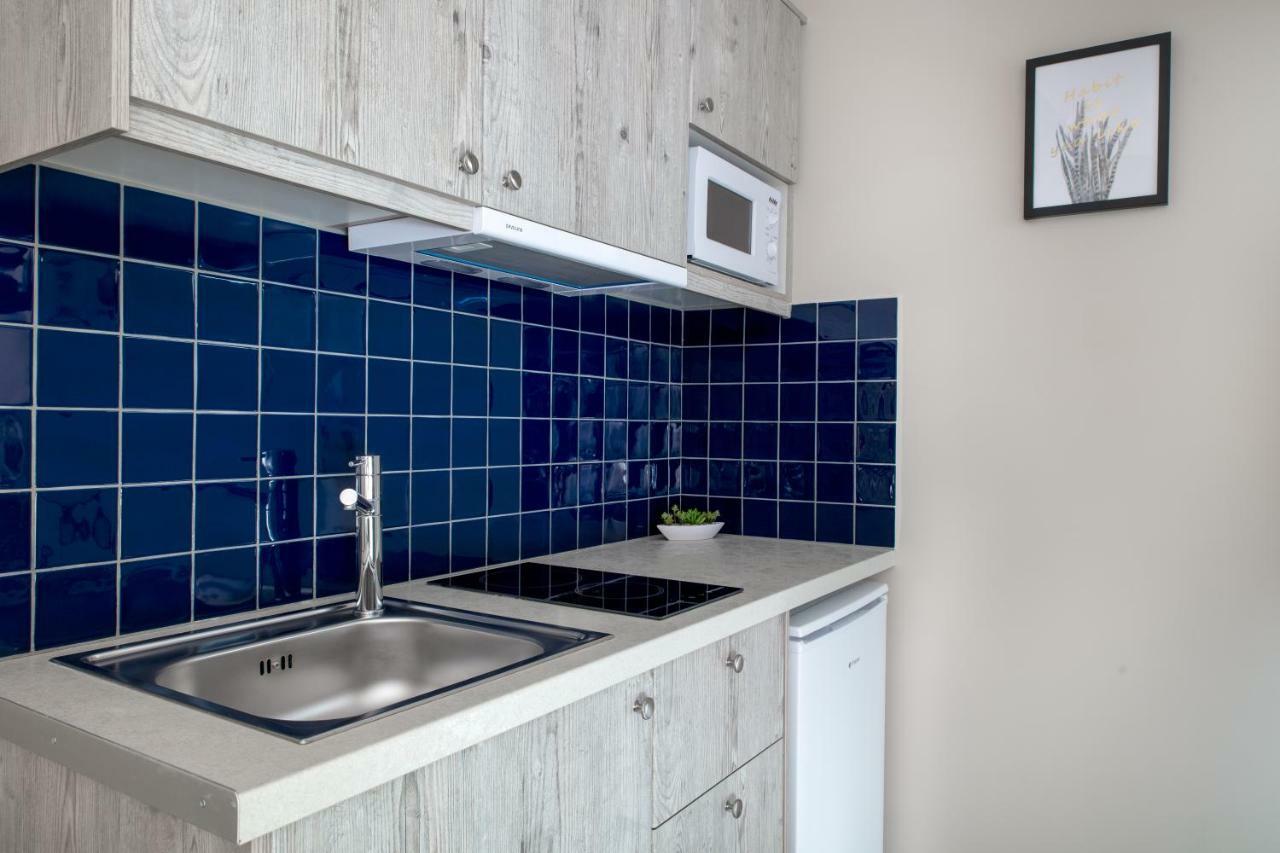 Royalty Suites Loft Nikíti Eksteriør bilde